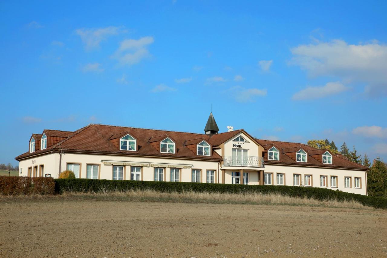 Hotel Brada Jicin Exterior photo