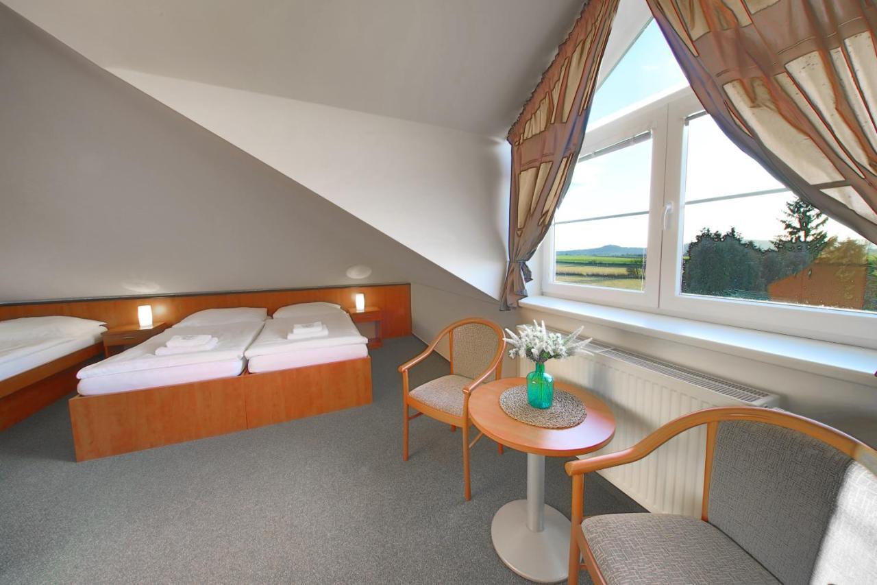 Hotel Brada Jicin Exterior photo